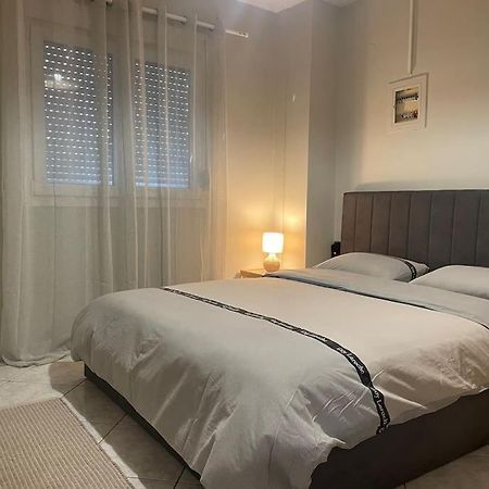 Letty'S Cozy Flat Apartment Peraia  Luaran gambar