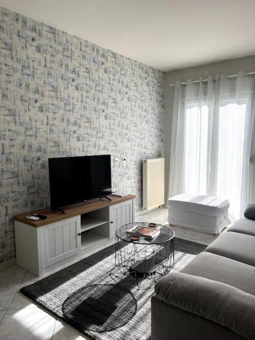 Letty'S Cozy Flat Apartment Peraia  Luaran gambar