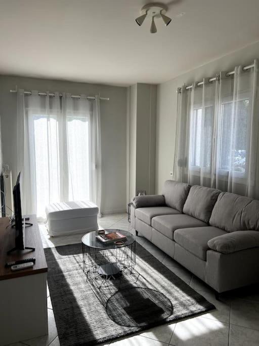 Letty'S Cozy Flat Apartment Peraia  Luaran gambar